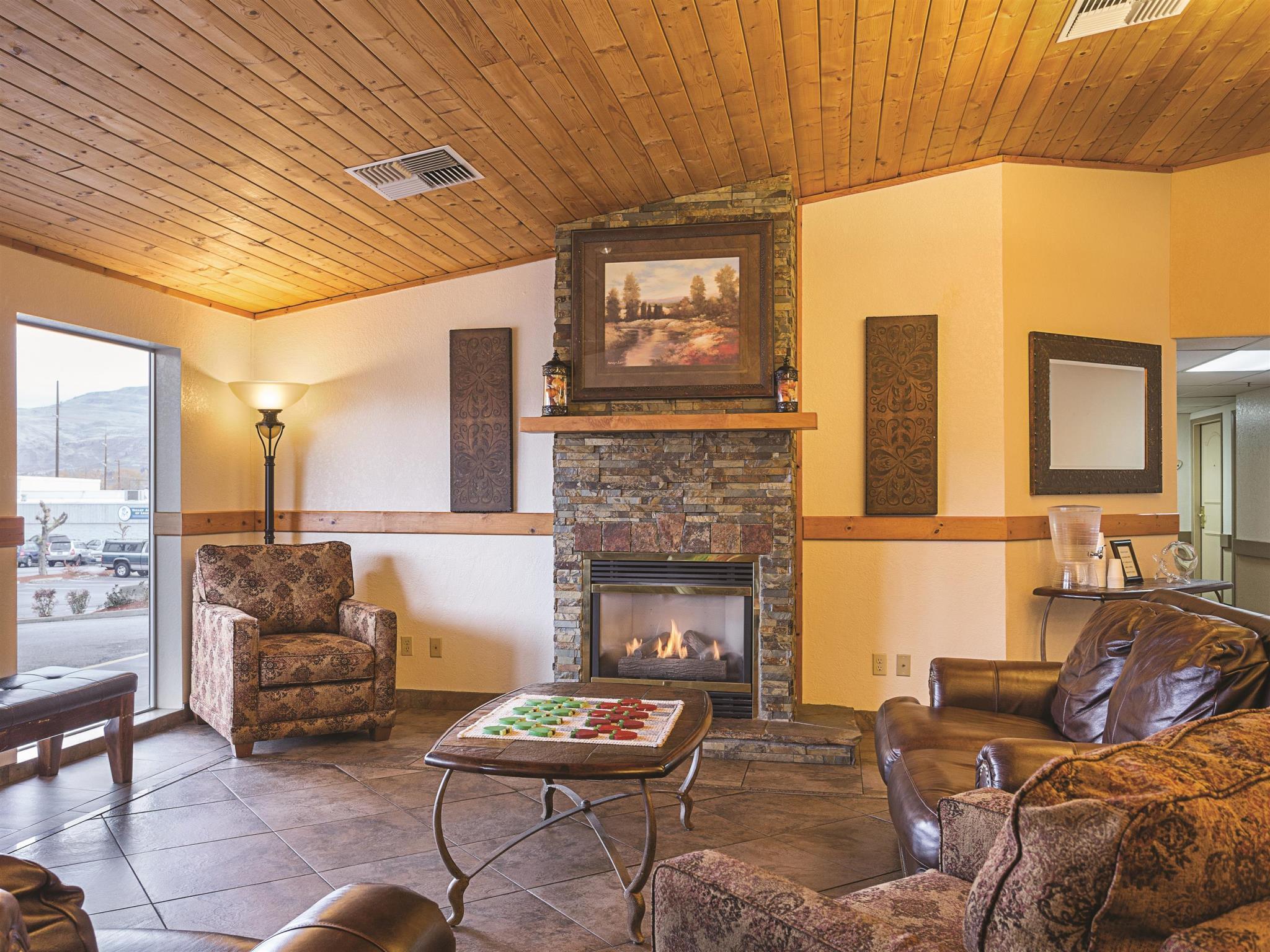Wenatchee Inn Dış mekan fotoğraf