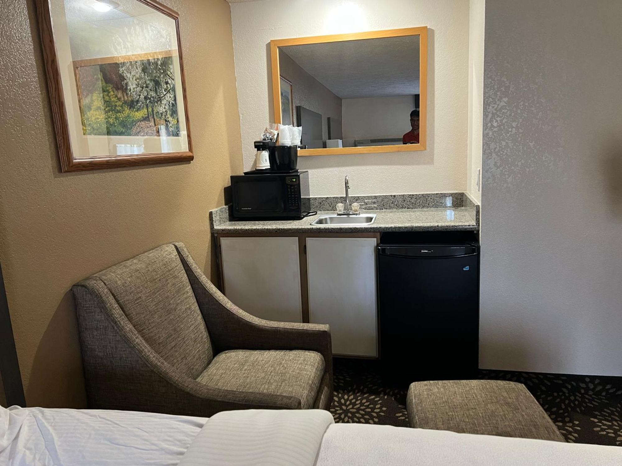 Wenatchee Inn Dış mekan fotoğraf
