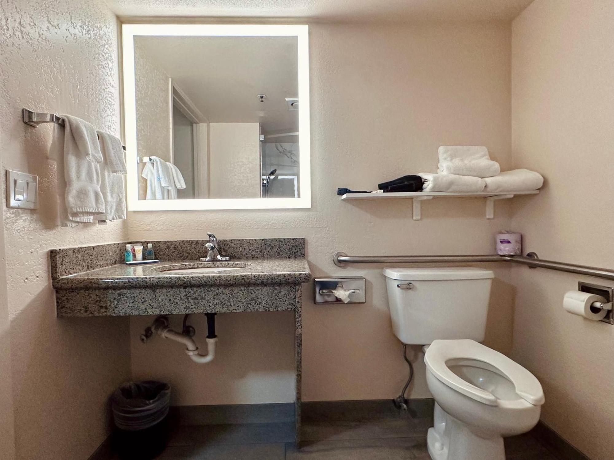 Wenatchee Inn Dış mekan fotoğraf